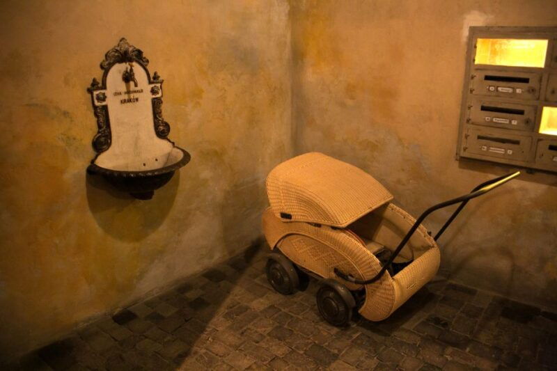 krakow-schindlers-factory-guided-tour-2