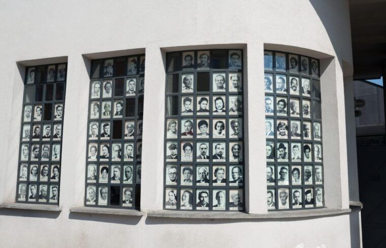krakow-schindlers-factory-jewish-ghetto-salt-mine-tour