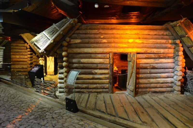 krakow-skip-the-line-underground-museum-and-old-town