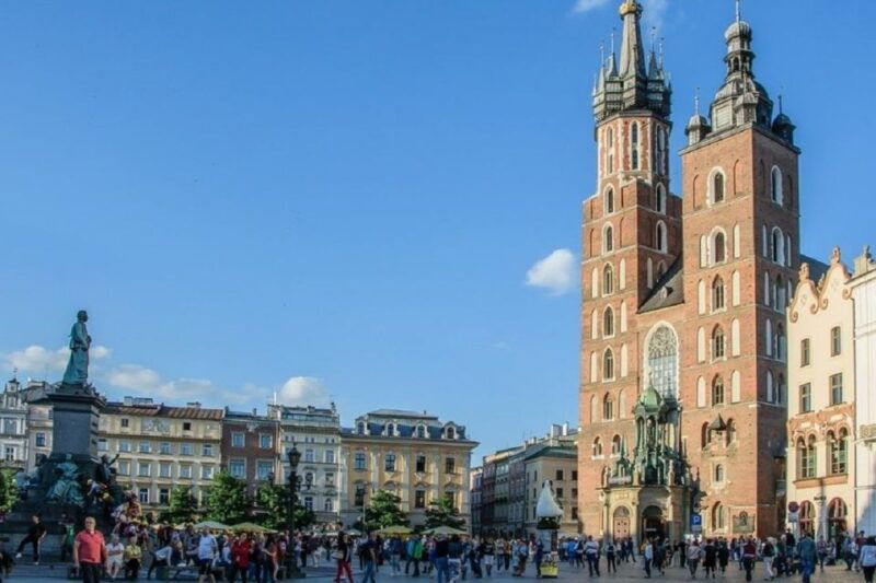 krakow-skip-the-line-underground-museum-old-town-private