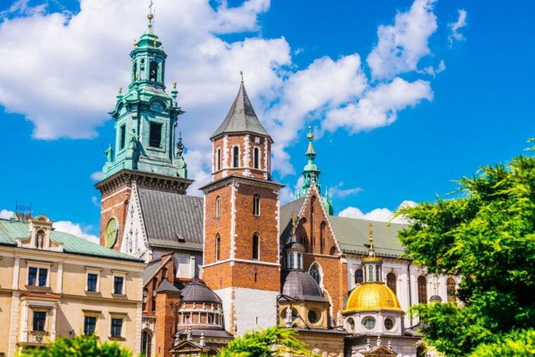 krakow-skip-the-line-wawel-castle-royal-apartments-tour