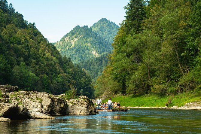 krakow-traditional-dunajec-river-rafting-with-mountain-chairlift