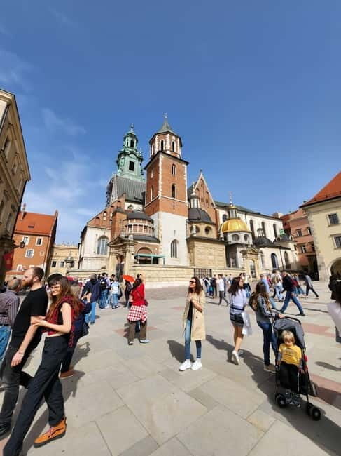 Krakow: Visit to Wawel Hill and the Cathedral - Practical Details and What to Expect