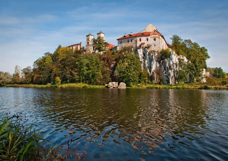 Krakow: Vistula River Cruise to Tyniec Monastery - Key Points