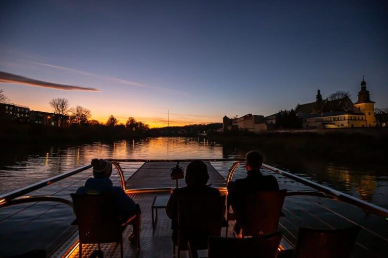 krakow-vistula-river-sightseeing-cruise