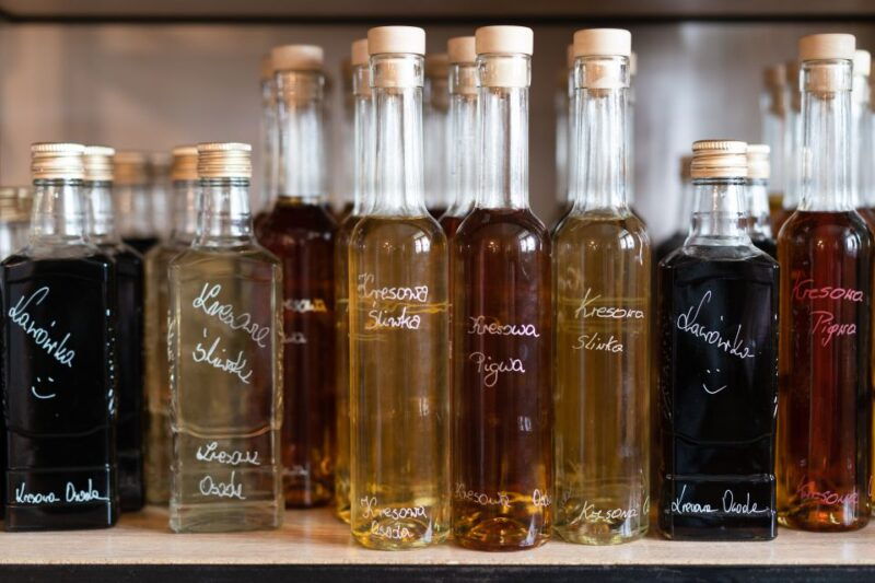 krakow-walking-tour-and-liqueur-tasting-with-local-guide