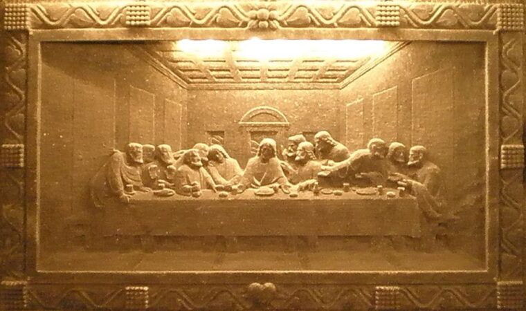 krakow-wawel-castle-and-cathedral-salt-mine-with-lunch