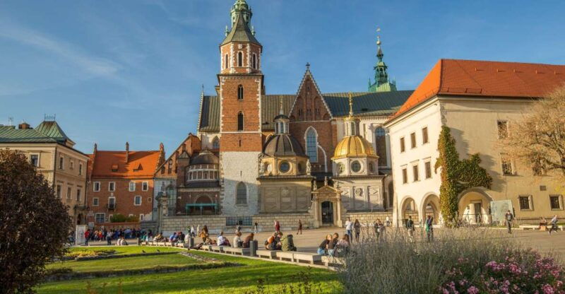 krakow-wawel-castle-cathedral-rynek-underground-lunch