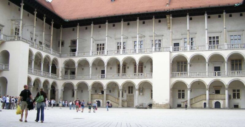 krakow-wawel-castle-guided-tour-3