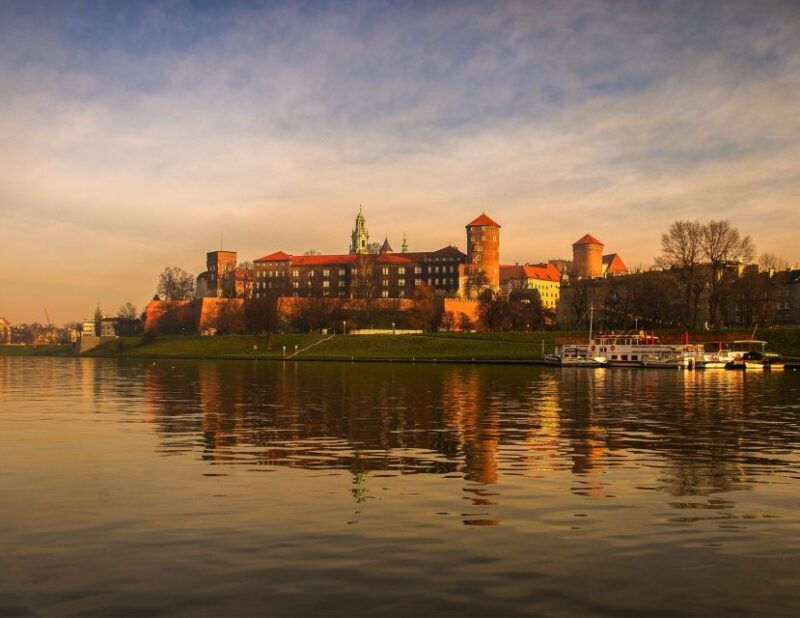 krakow-wawel-castle-guided-tour-with-entry-tickets