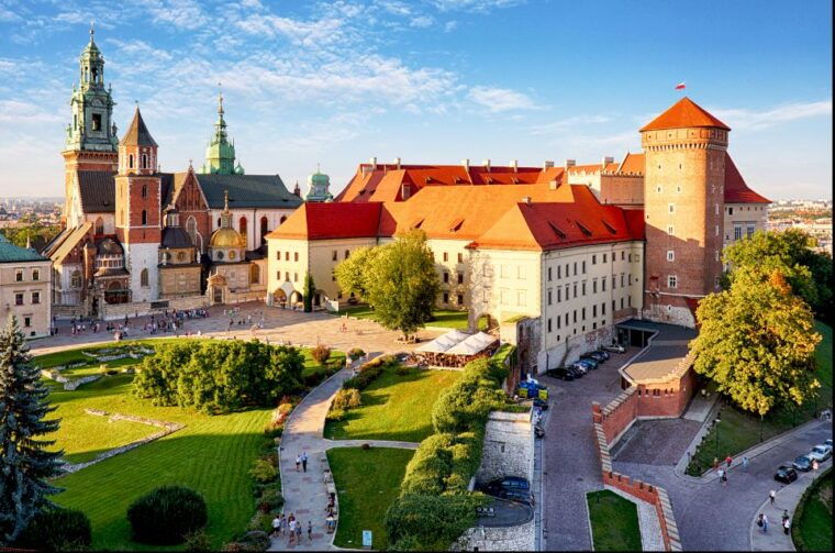 krakow-wawel-castle-guided-tour-with-entry-tickets