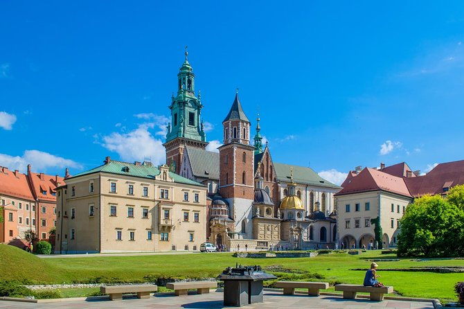 krakow-wawel-castle-guided-tour-with-skip-the-line-entry-2