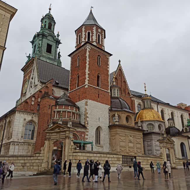 Krakow: Wawel Cathedral Guided Tour in Dutch - What’s Included and What’s Not