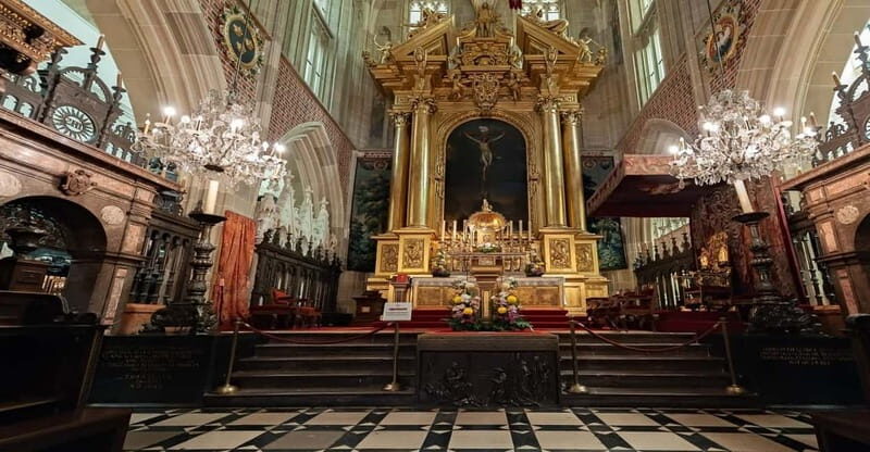 Krakow: Wawel Cathedral Guided Tour with Admission Tickets - Who Will Love This Tour?