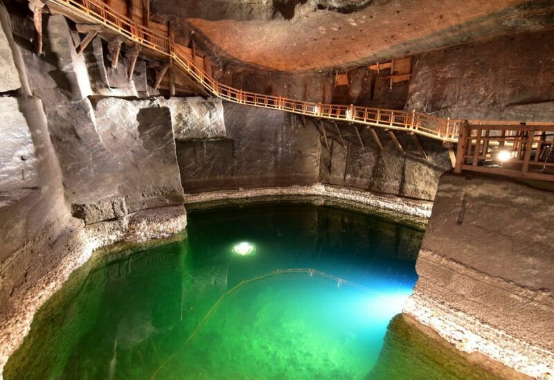krakow-wieliczka-salt-mine-and-auschwitz-birkenau-tour