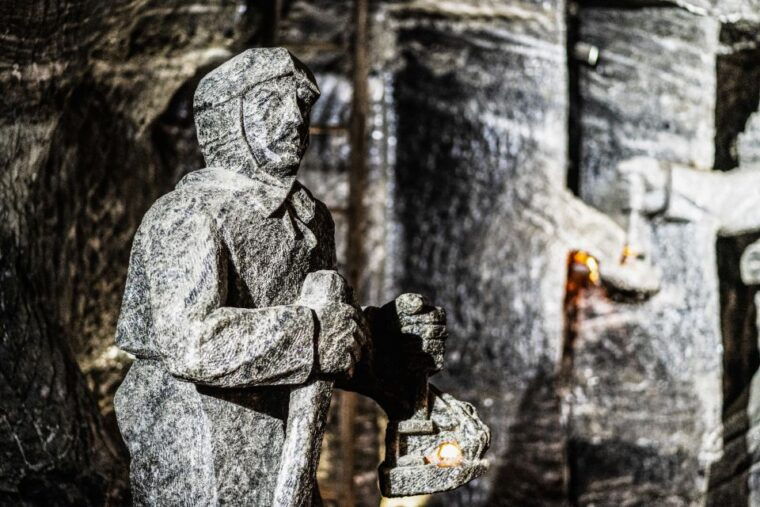 krakow-wieliczka-salt-mine-tour