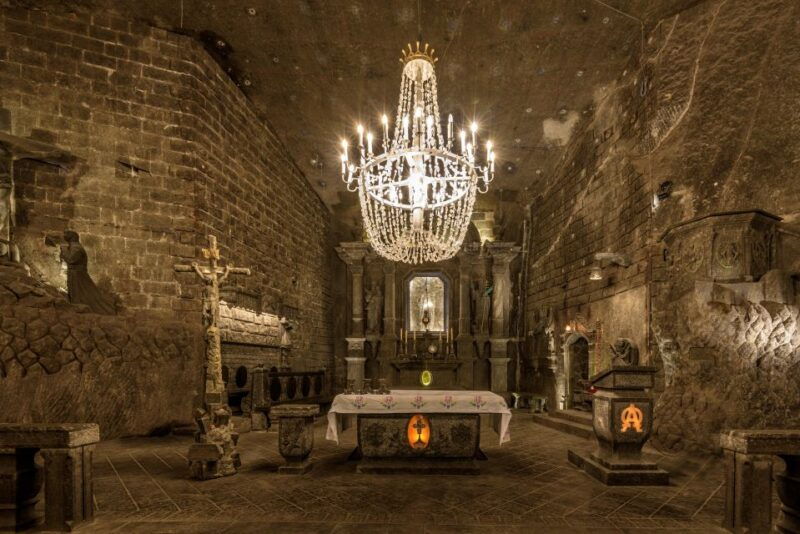 krakow-wieliczka-salt-mine-tour-with-private-transfers