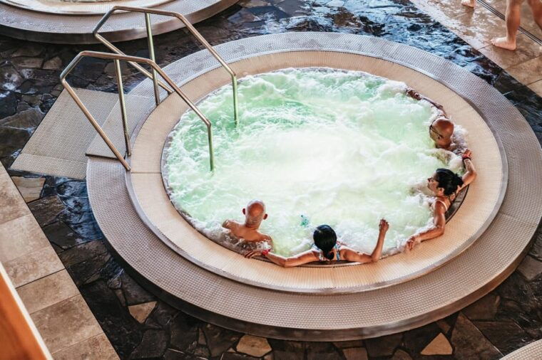 krakow-zakopane-tour-with-thermal-baths-cable-car-pickup