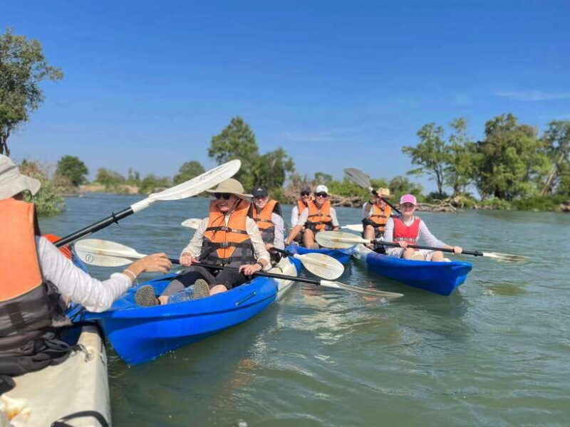 kratie-half-day-kayak-adventure-with-dolphin-watching