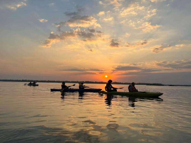 kratie-half-day-kayak-adventure-with-dolphin-watching
