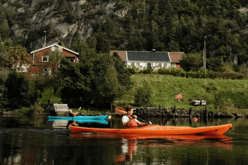 kristiansand-amazing-kayak-tour-down-beautiful-river