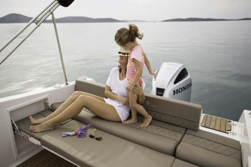 Krk: Rent a boat Atlantic 690 Cabin - Key Points