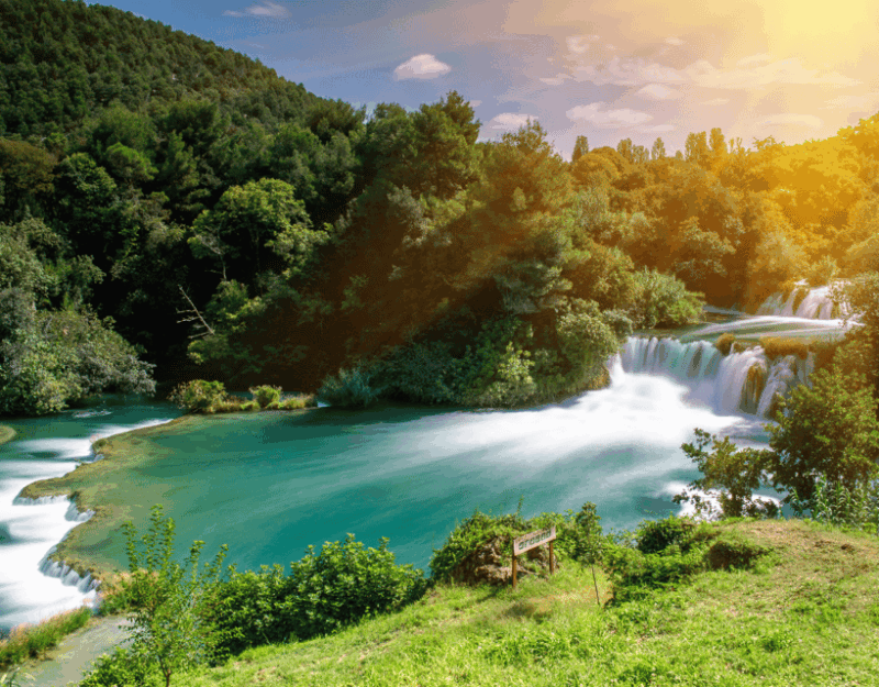 krka-waterfalls-group-tour-from-split
