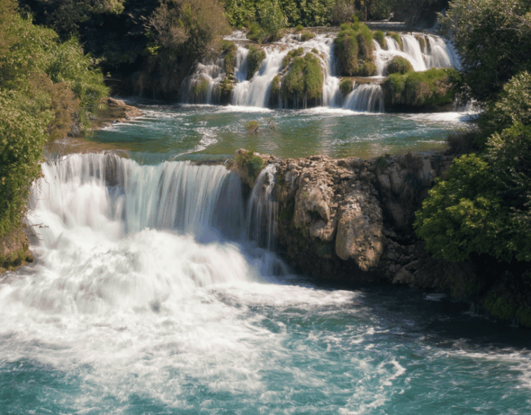krka-waterfalls-group-tour-from-split