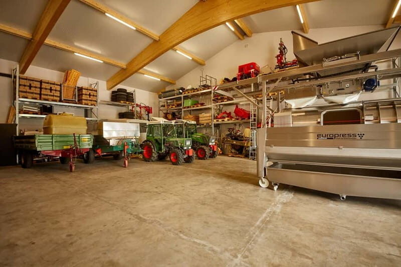 Kröv/Gut Hermes: Wine tour & tasting through the vineyard, winery, and sparkling wine production facility - FAQs