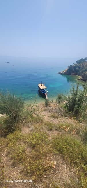 Ksamil: Tongo Island Boat Tour with Lunch - The Itinerary Breakdown