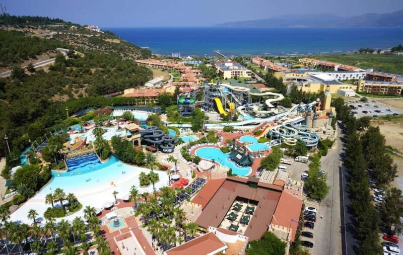 Kuadas Aqua Fantasy Aquapark Admission Ticket - Key Points