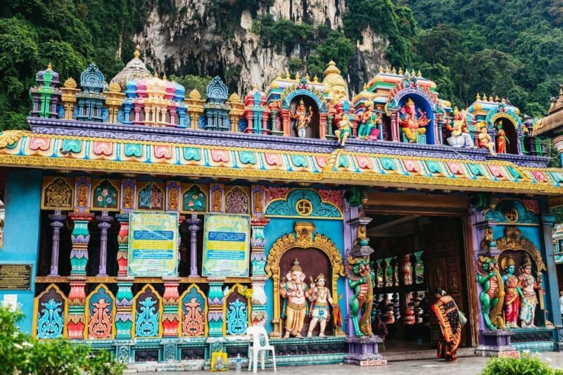 Kuala Lumpur: Batu Caves Half-Day Tour with Pick-Up Option - Who Should Consider This Tour?