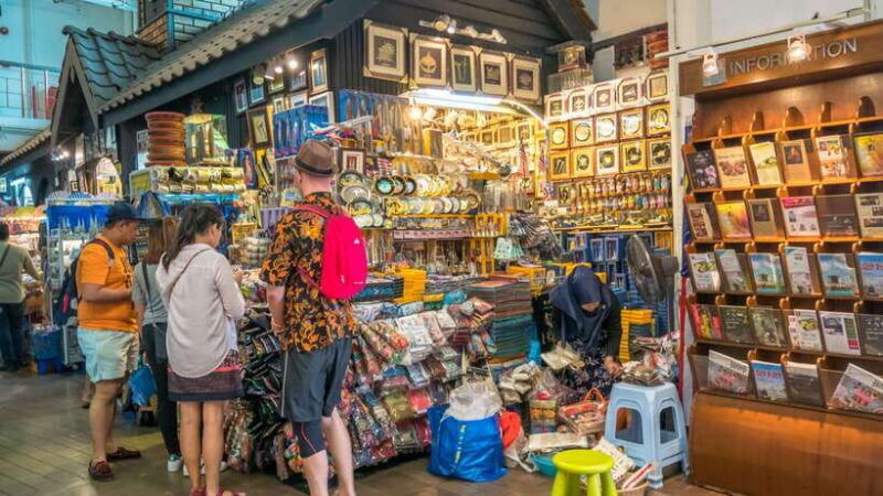 kuala-lumpur-batu-caves-historic-buildings-tour