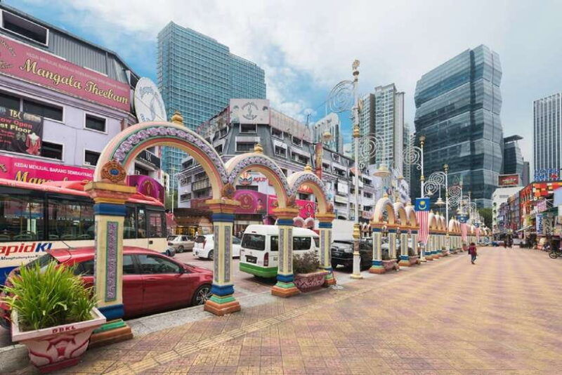 kuala-lumpur-batu-caves-historic-buildings-tour