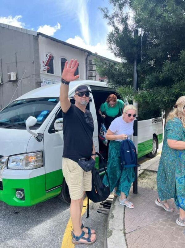 Kuala Lumpur Batu Caves & Royal Selangor Pewter Private Tour - A Deep Dive into the Kuala Lumpur Batu Caves & Royal Selangor Pewter Tour