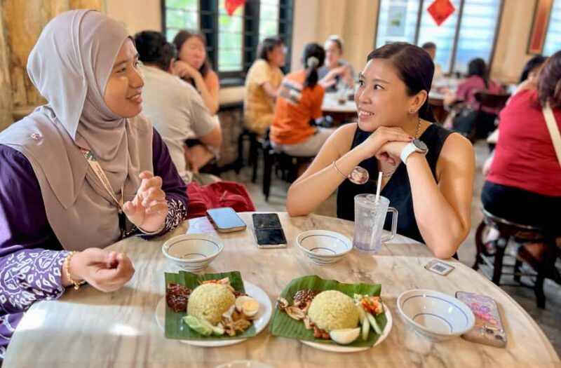 Kuala Lumpur: Chinatown & Centre Food Tour with 12 Tastings - Key Points