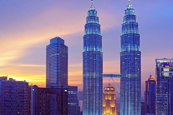 Kuala lumpur Half Day City Tour :Exclusive Deal - The Petronas Twin Towers — Icon of Modern KL