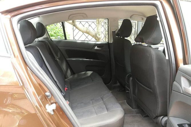 Kuala Lumpur International Airport to Kuala Lumpur Hotels - The Practicality of Pre-Arranged Airport Transfers