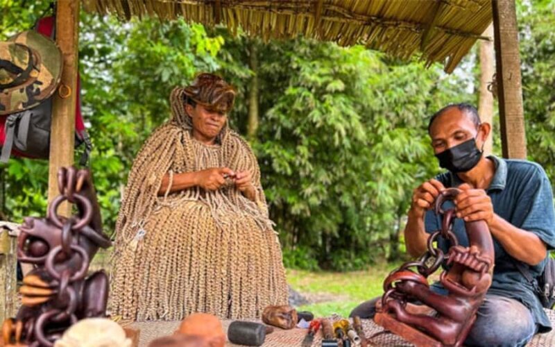 Kuala Lumpur: Mah Meri Cultural Village & Mangrove Tour - Key Points