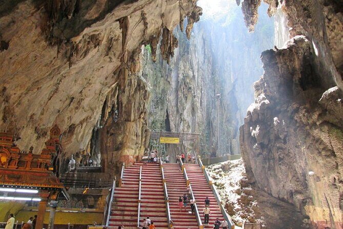 Kuala Lumpur Private Tour to Batu Caves Hotsprings And Waterfalls - Who Will Love This Tour?