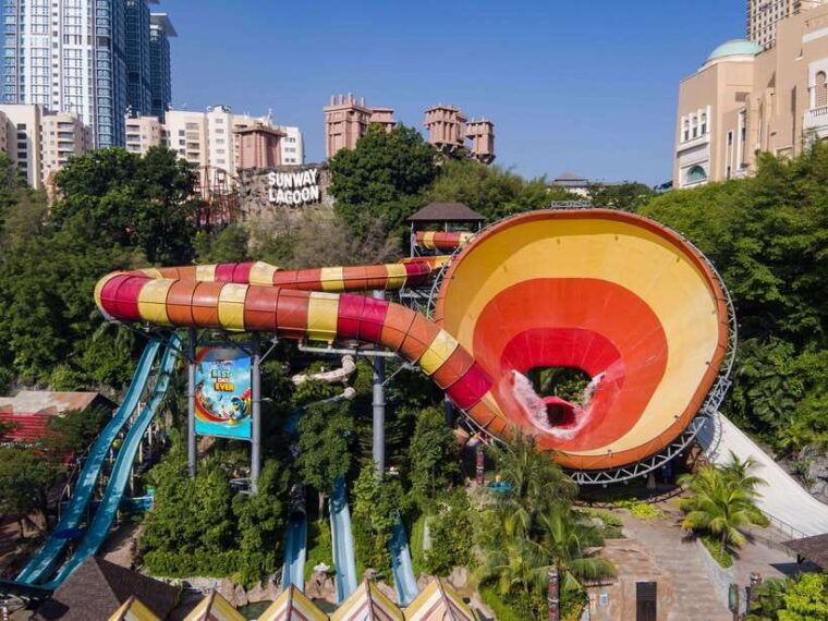 kuala-lumpur-sunway-lagoon-theme-park-e-ticket