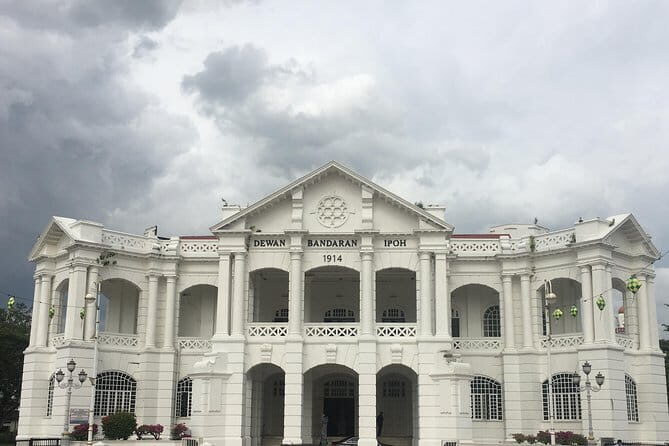 Kuala Lumpur to Ipoh City Tour Day Trip and Transfer to Penang - Is It Worth the Price?