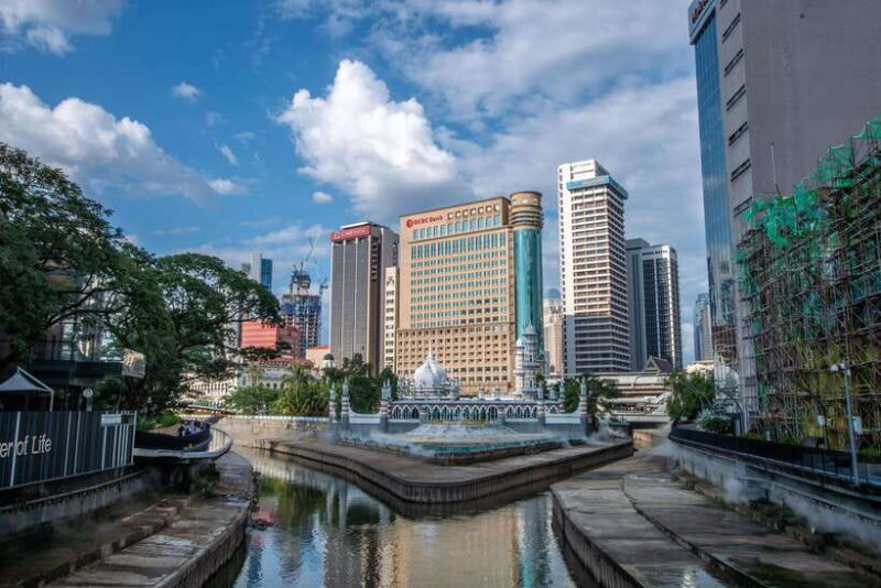 Kuala Lumpur: Tour with 21 Attractions - Starting Point: Thean Hou Temple and Brickfields