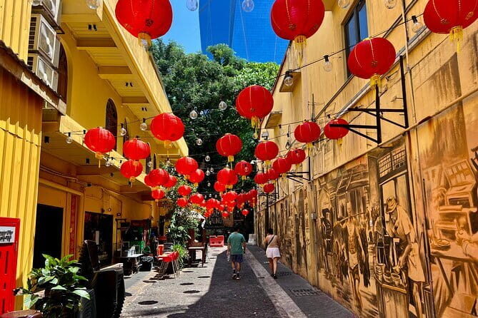 Kuala Lumpur Walking Food Tour Experience With Secret Food Tours - A Detailed Look at the Kuala Lumpur Walking Food Tour