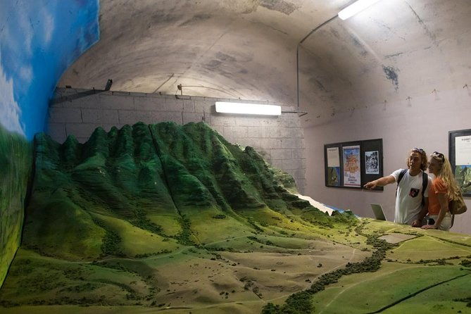 kualoa-ranch-movie-sites-and-ranch-tour