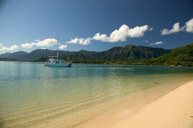 kualoa-ranch-ocean-voyage-tour