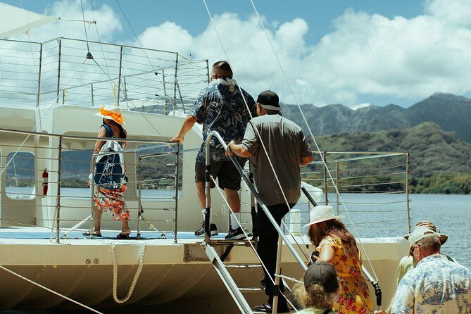 kualoa-ranch-ocean-voyage-tour