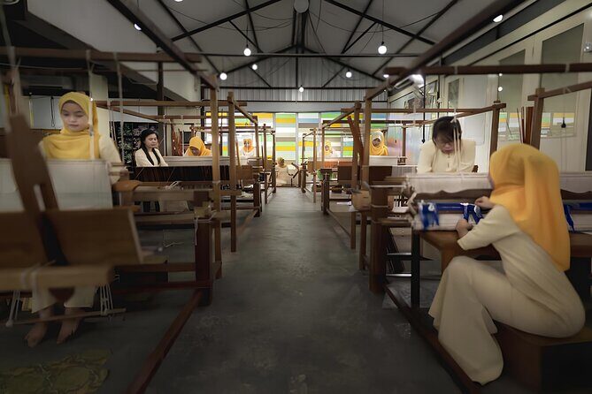 Kuching Best Secret Indigenous Weaving Workshop with Local - FAQs