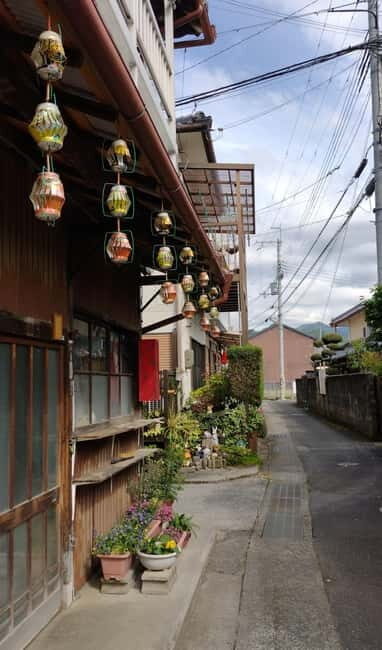 Kudoyama: Foot of Koyasan Historical Town Cycling Tour - Key Points
