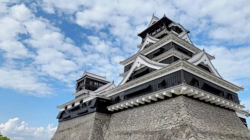 Kumamoto: Castles, Shrines, Gardens & a Taste of Tradition - Discovering Kumamoto’s Rich Heritage